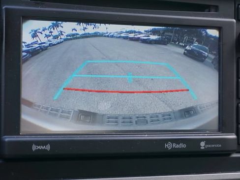 Used 2018 Toyota Tacoma SR5 RWD image 17