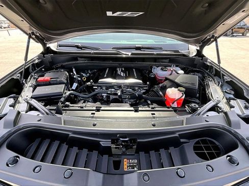 New 2026 Cadillac Escalade V w/ LPO, Onyx Lite Package image 11