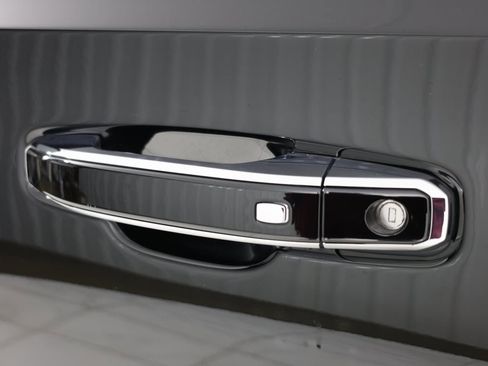 Used 2023 Chevrolet Tahoe High Country w/ LPO, Illumination Package image 24