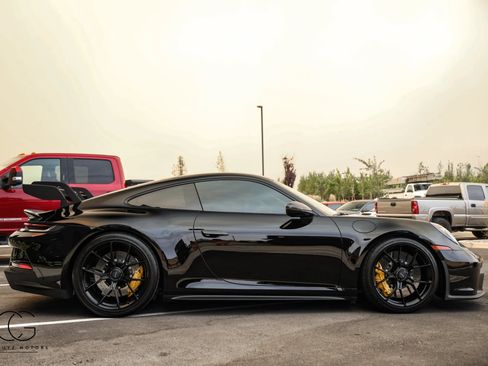 Used 2022 Porsche 911 GT3 RWD image 23