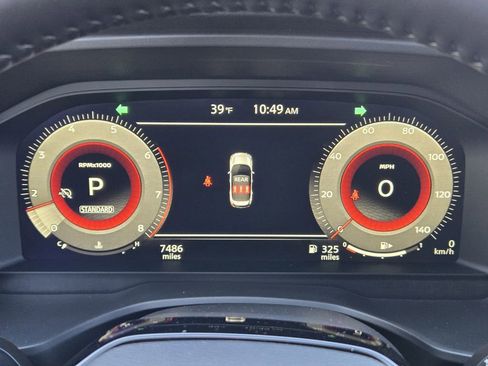 Used 2025 Nissan Rogue SL image 14