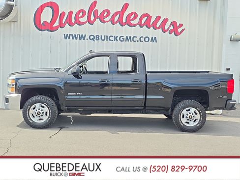 Used 2015 Chevrolet Silverado 2500 LT w/ LT Convenience Package AWD/4WD image 4