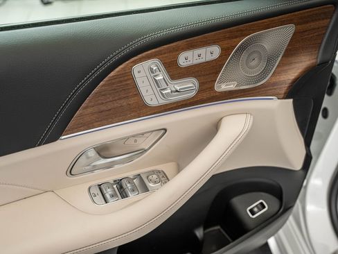 New 2026 Mercedes-Benz GLE 53 AMG 4MATIC image 19