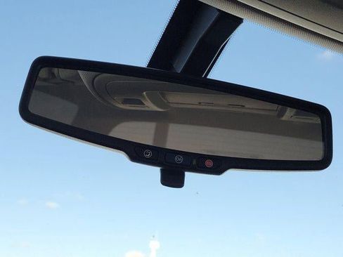 Used 2018 Chevrolet Silverado 1500 Custom w/ Custom Value Package image 22