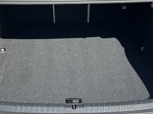 Used 2021 Audi A6 Premium Plus w/ Premium Plus Package image 17