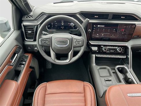 New 2026 GMC Sierra 3500 Denali Ultimate image 16