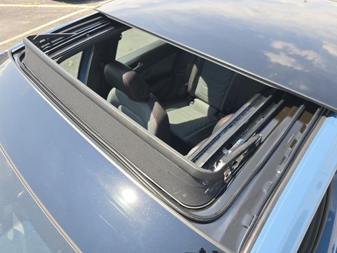 New 2026 Volkswagen Jetta GLI Autobahn FWD image 9