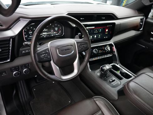 Used 2024 GMC Sierra 1500 Denali w/ Denali Reserve Package AWD/4WD image 16
