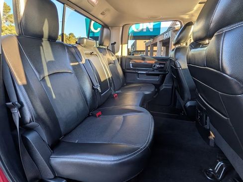 Used 2014 RAM 1500 Laramie w/ Convenience Group image 32