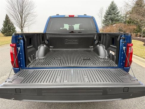 Used 2024 Ford F150 XLT AWD/4WD image 29