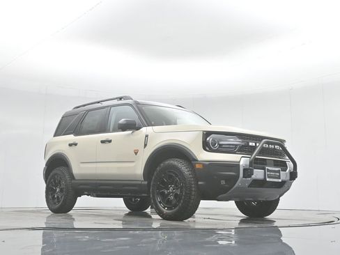 New 2025 Ford Bronco Sport Badlands w/ Sasquatch Badlands Package AWD/4WD image 46