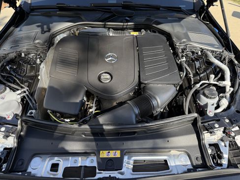 Certified 2025 Mercedes-Benz C 300 Sedan image 36