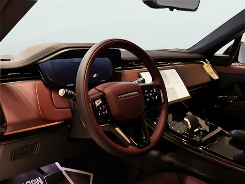 New 2025 Land Rover Range Rover Sport Dynamic SE image 18