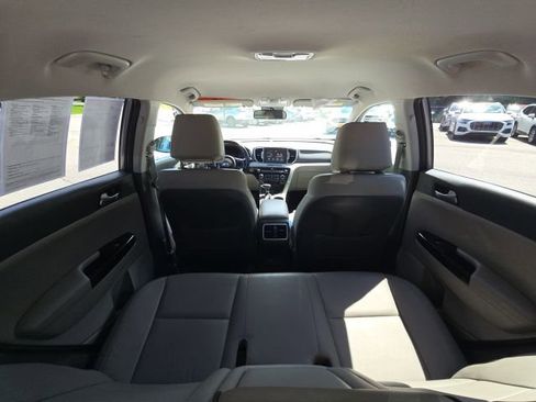 Used 2018 Kia Sportage EX FWD image 13