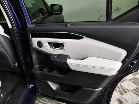 Certified 2023 Honda Pilot EX-L image 43