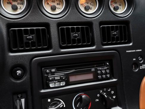 Used 2002 Dodge Viper RT/10 RWD image 25