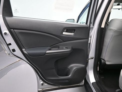 Used 2015 Honda CR-V LX image 34