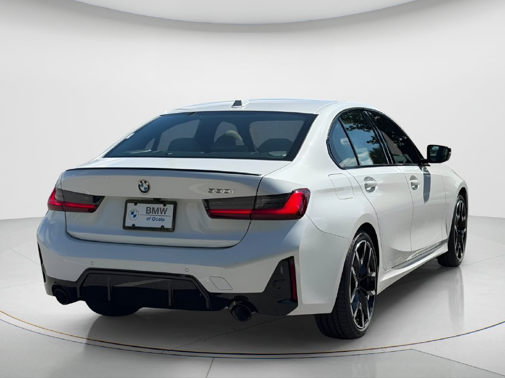 New 2026 BMW 330i Sedan w/ M Sport Package RWD image 5