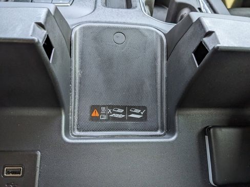 Used 2024 GMC Sierra 2500 Denali w/ Denali Reserve Package image 40