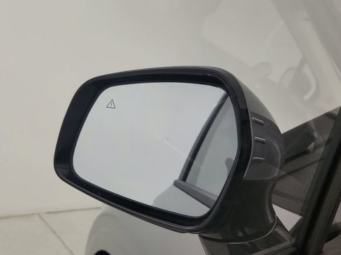 Used 2026 Kia Carnival EX FWD image 15
