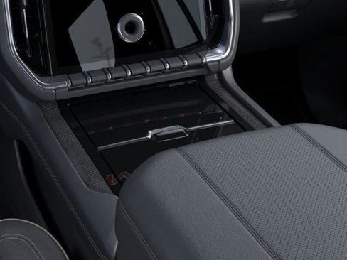 New 2026 GMC Yukon Elevation image 95