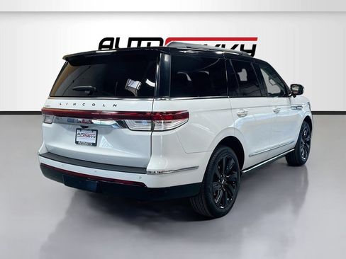 Used 2024 Lincoln Navigator Black Label AWD/4WD image 7