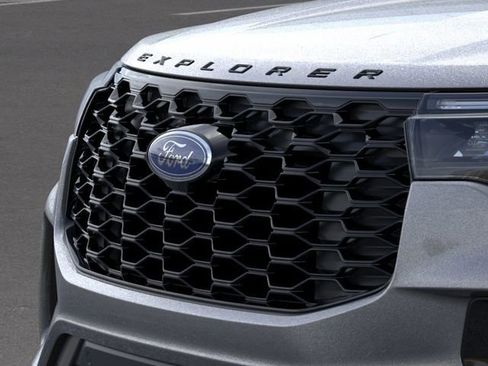 New 2026 Ford Explorer ST-Line w/ ST-Line Street Pack RWD image 17
