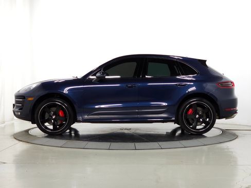 Used 2015 Porsche Macan Turbo image 4
