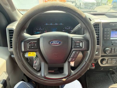 Used 2020 Ford F550 2WD Regular Cab Super Duty image 9