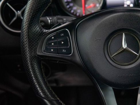 Used 2016 Mercedes-Benz GLA 250 4MATIC image 27