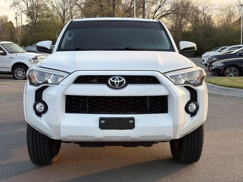 Used 2019 Toyota 4Runner SR5 image 8