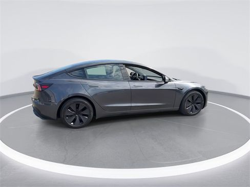 Used 2024 Tesla Model 3 Long Range image 8