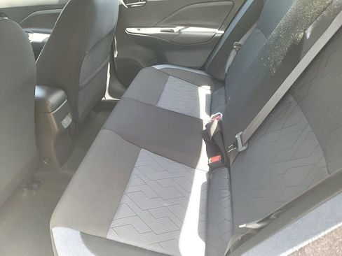 New 2025 Nissan Versa SV w/ Trunk Package FWD image 7