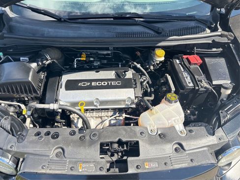 Used 2012 Chevrolet Sonic LS image 18