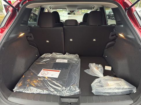 New 2026 Nissan Kicks SV image 31