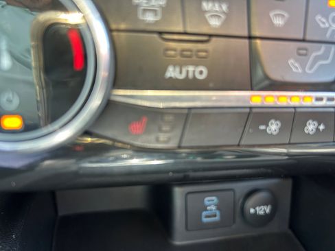 Used 2022 Ford Escape SEL FWD image 20