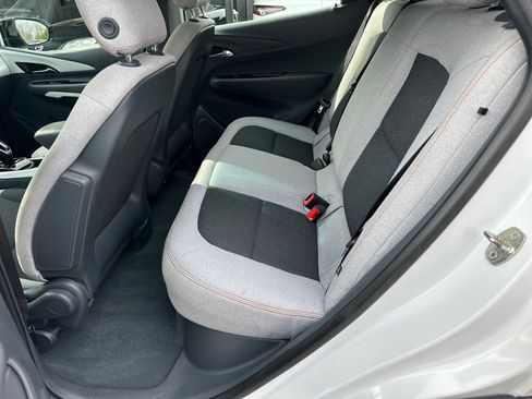 Used 2019 Chevrolet Bolt LT image 19
