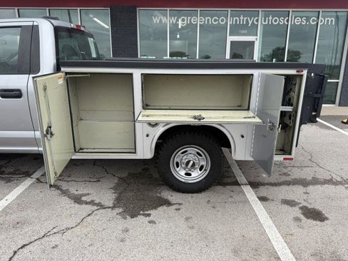 Used 2020 Ford F250 XL image 12