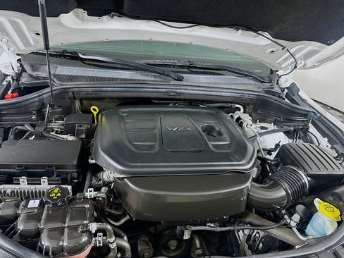 Used 2019 Dodge Durango GT image 34