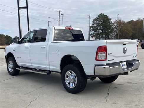 Used 2022 RAM 2500 Big Horn w/ Cold Weather Group image 3