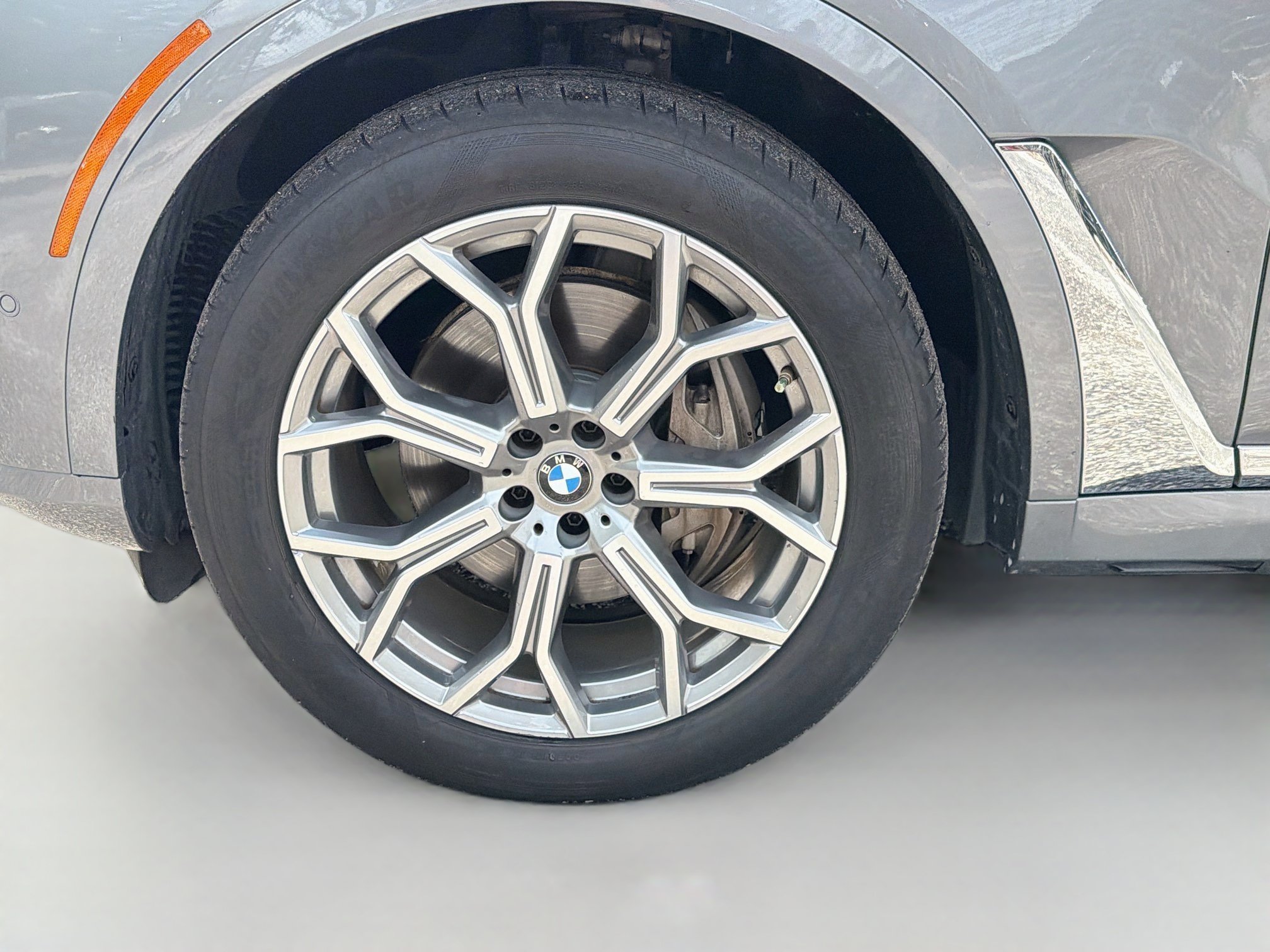 Used 2023 BMW X7 xDrive40i AWD/4WD image 44