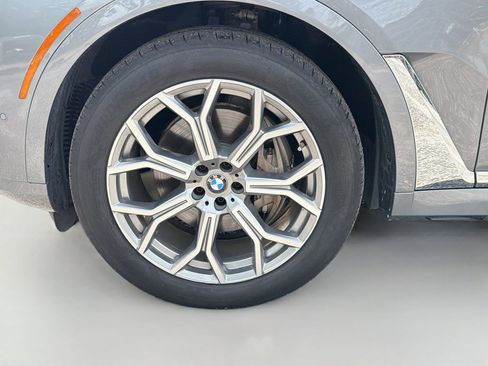 Used 2023 BMW X7 xDrive40i AWD/4WD image 44
