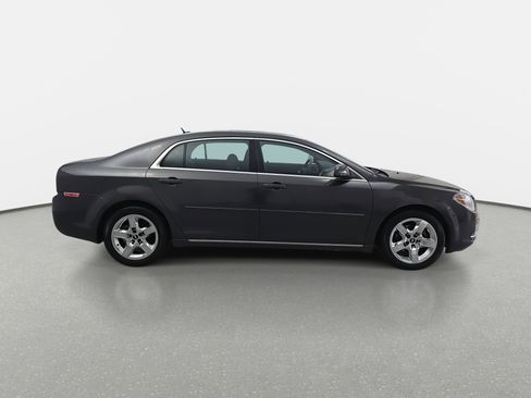 Used 2010 Chevrolet Malibu LT w/ Power Convenience Package image 4
