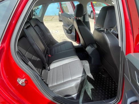 Used 2023 Volkswagen Jetta SE FWD image 27