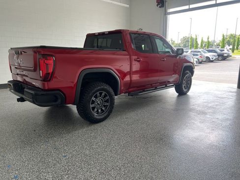 Used 2024 GMC Sierra 1500 AT4X AWD/4WD image 4