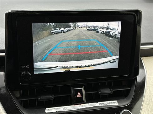 Certified 2023 Toyota Corolla LE image 23