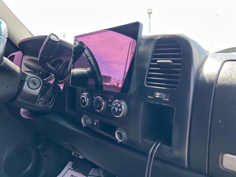 Used 2007 GMC Sierra 1500 SLE RWD image 23