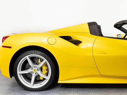 Certified 2019 Ferrari 488 Spider image 14
