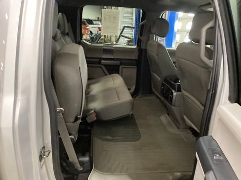 Used 2019 Ford F150 XLT w/ Equipment Group 302A Luxury image 9