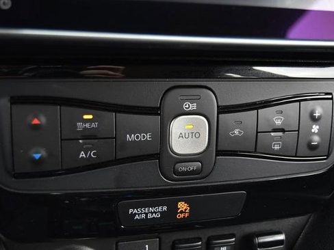 Used 2024 Nissan Leaf SV Plus image 18